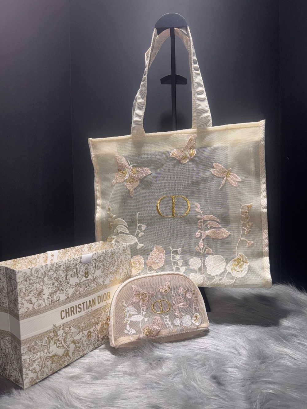 Dior 2025 Mother's Day Mesh Tote with cosmetic pouch